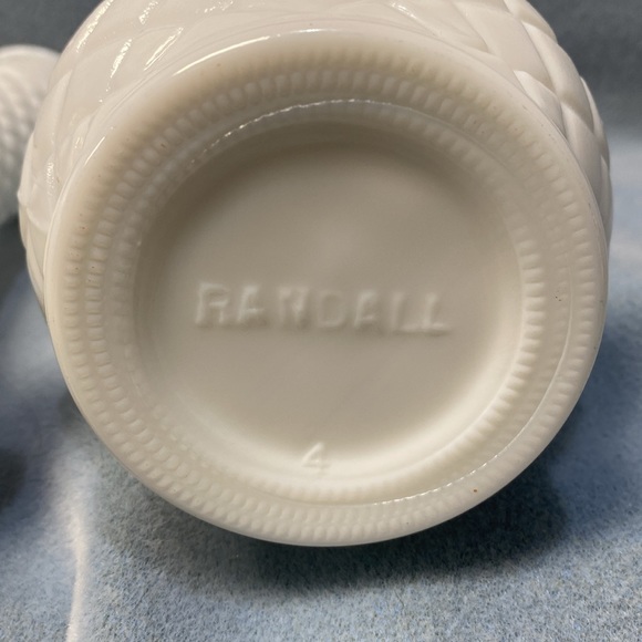 Vintage RANDALL White Milk Glass Bud Vase Diamond Embossed Bud Vases 9" (2) - Picture 5 of 13